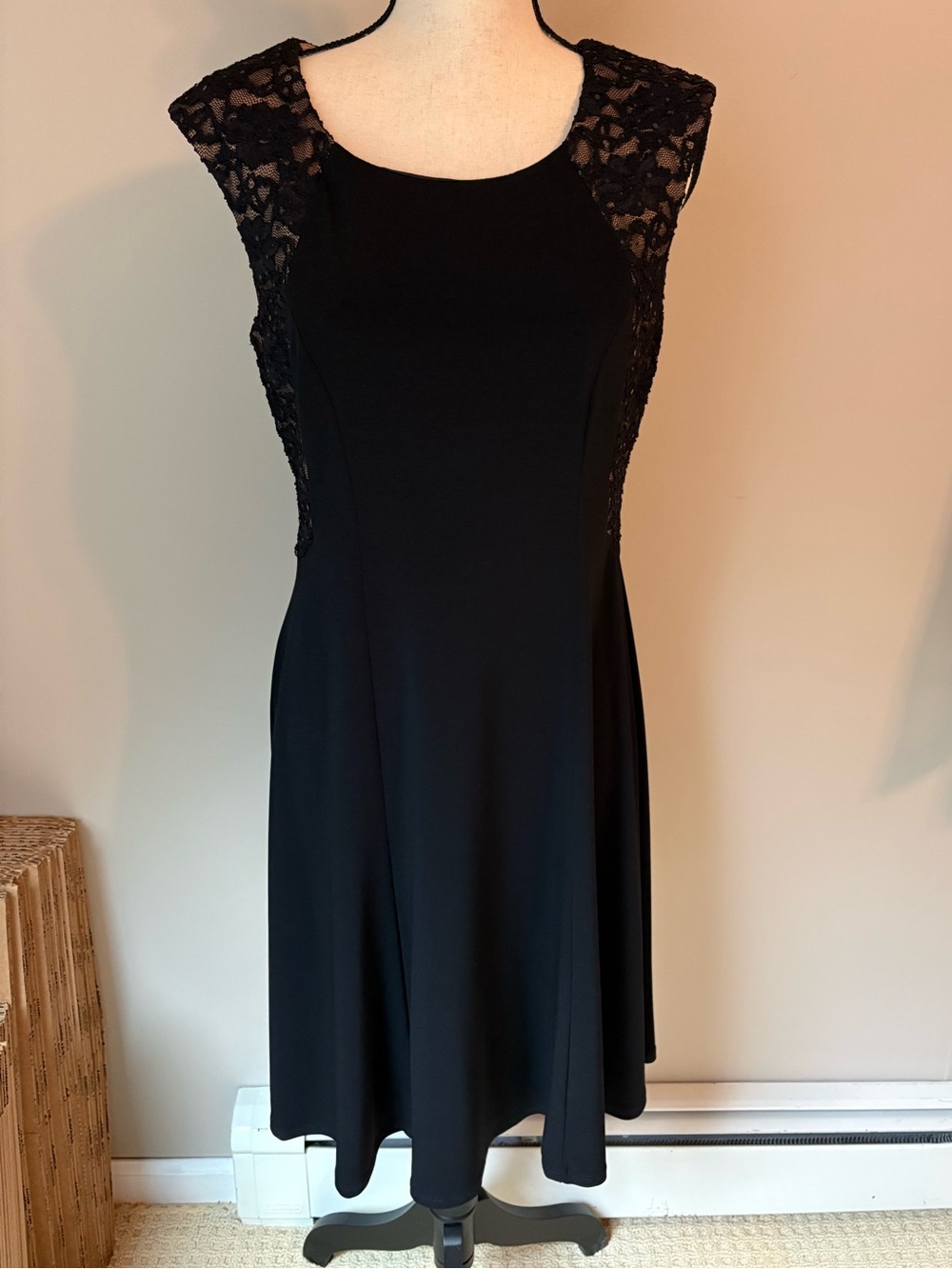 Classic Black Lace with Sequins Cap-Sleeve Dress | Women's Sz 10